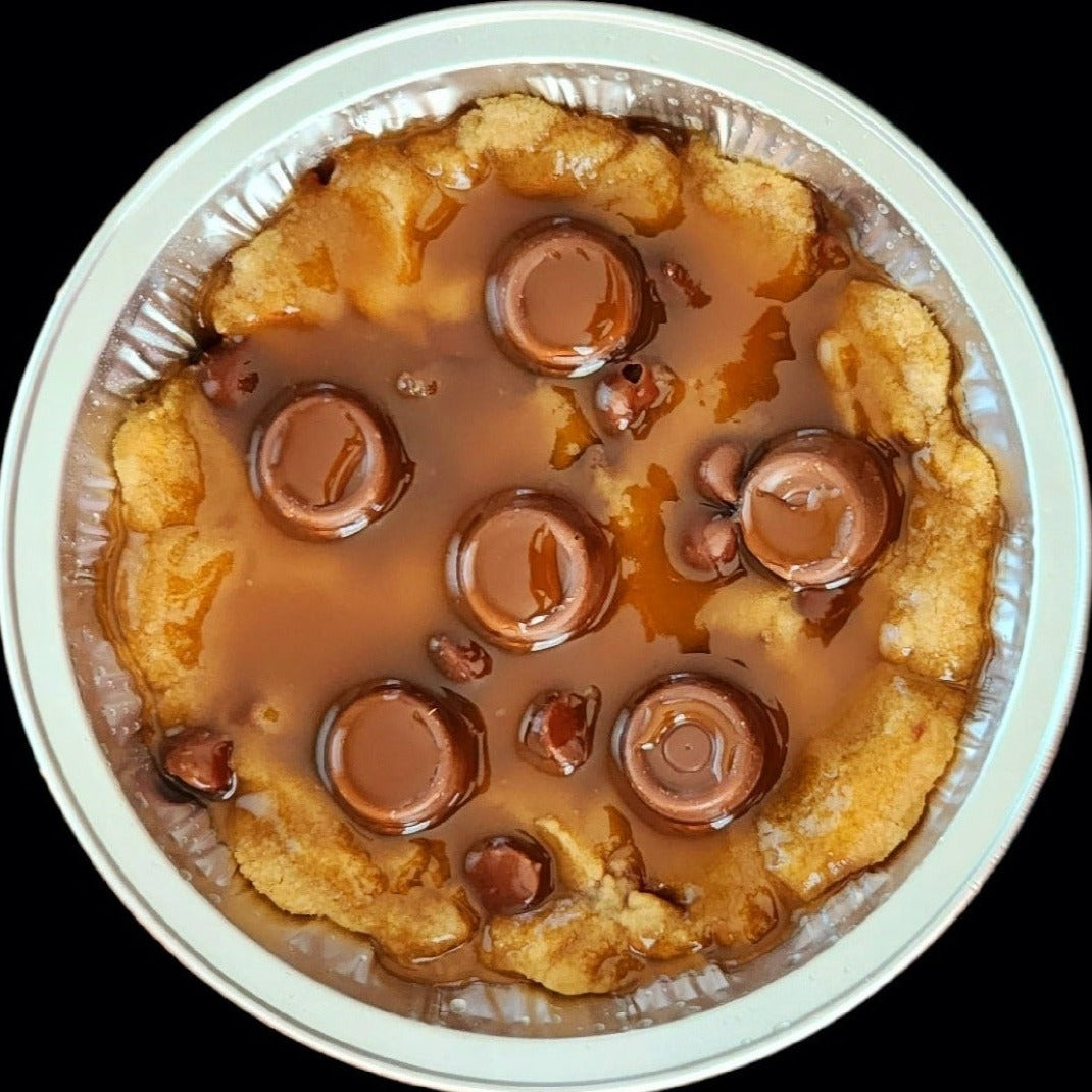 ROLO loaded skillet cookie . Skillet baked cookie from Skillet cookie company.Order online skillet baked cookies Canada wide delivery. Toronto cookies