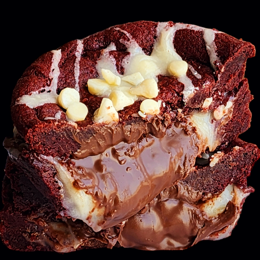 Red velvet  stuffed with cream cheese and nutellaskillet cookies. Skillet cookie company. cookies Toronto. 